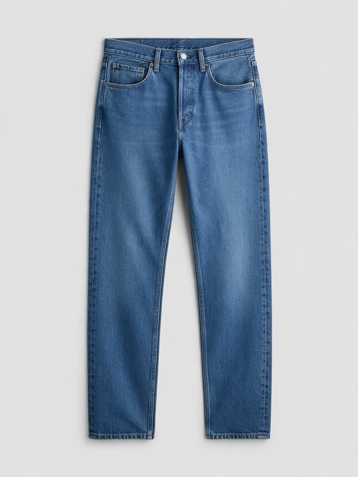 Straight Fit Jean · Mavi