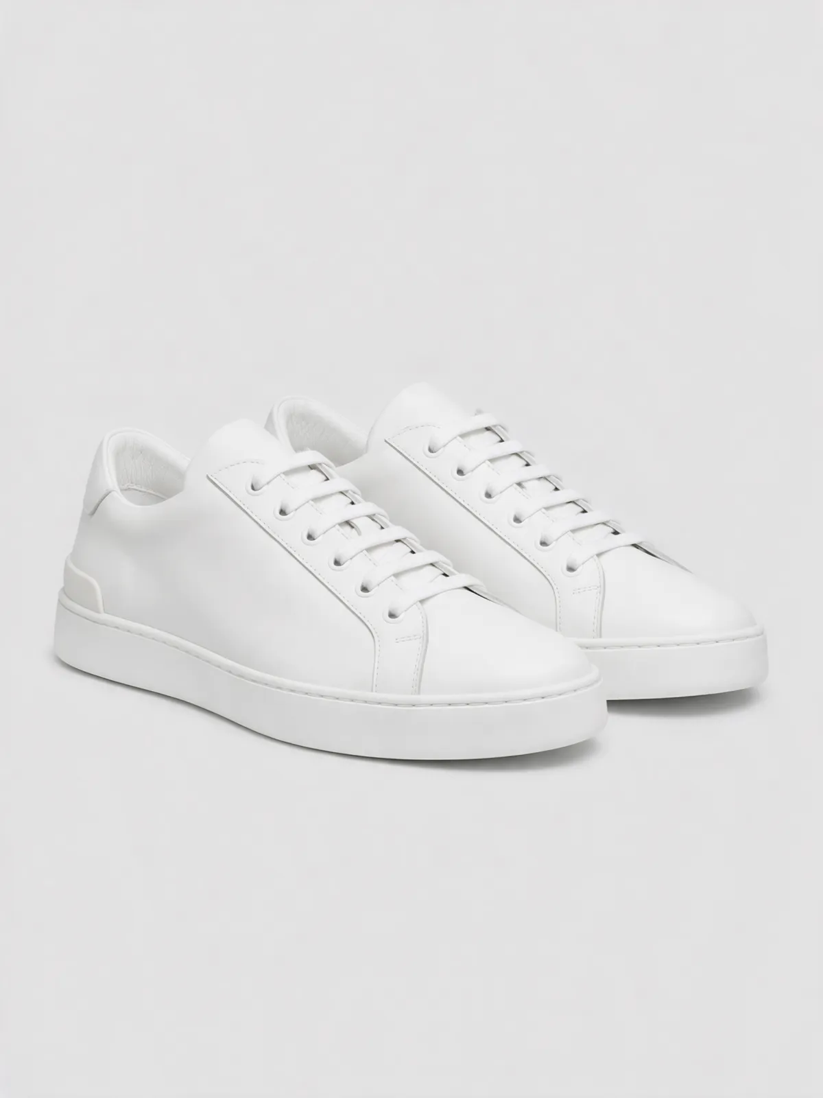 Deri Minimal Sneaker · Beyaz